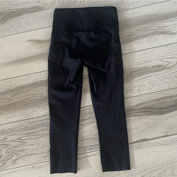 Lululemon Black Fast & Free Crop II 19” - Picture 6 of 13